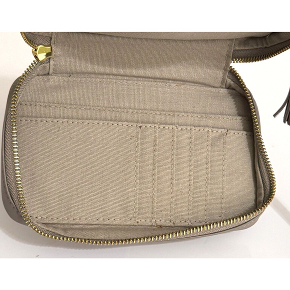 JOY & IMAN Tassel Chic Leather Wallet with RFID 603225-J Taupe 7" - Picture 5 of 7